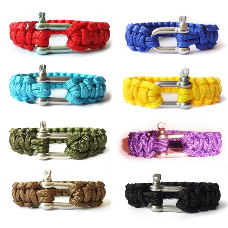 

Adjustable Zinc Alloy Shackle Weaving Survival Bracelet 304L Steel Buckle 550 Paracord Bracelet Seven Colors Wholesale