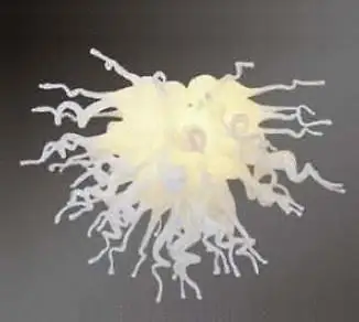 

White Color and European Type Chandelier Centerpieces for Weddings