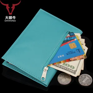 Обложка для паспорта розовая однотонная, с карманом на молнии, из искусственной кожи