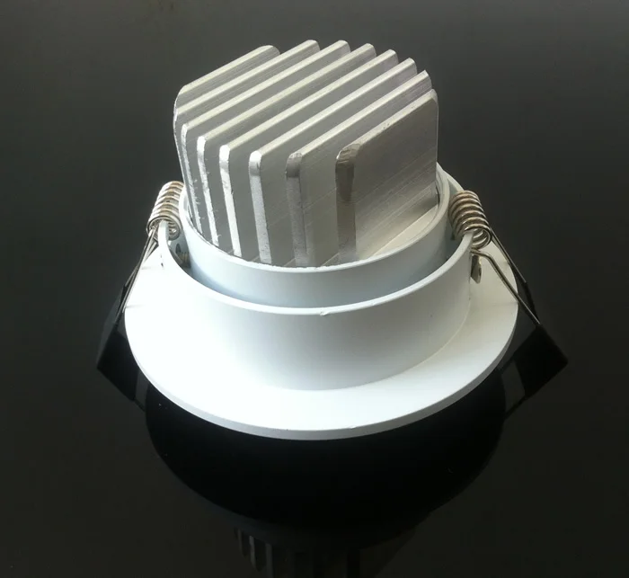 Новое поступление монолитный блок светодиодов точечный светильник 7 Вт 10