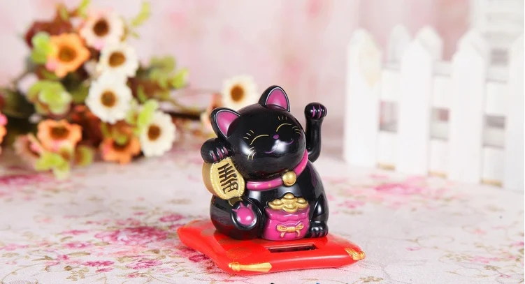 Модная новинка черный/белый на солнечных батареях Maneki Neko приветливый Кот Фортуны