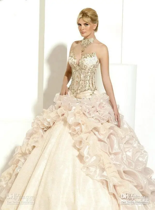 Gorgeous Quinceanera Dresses 2016 Princess Sweetheart Beaded Crystal Victorian Masquerade Dress For 15 Years Ball Gowns Plus Siz | Свадьбы и