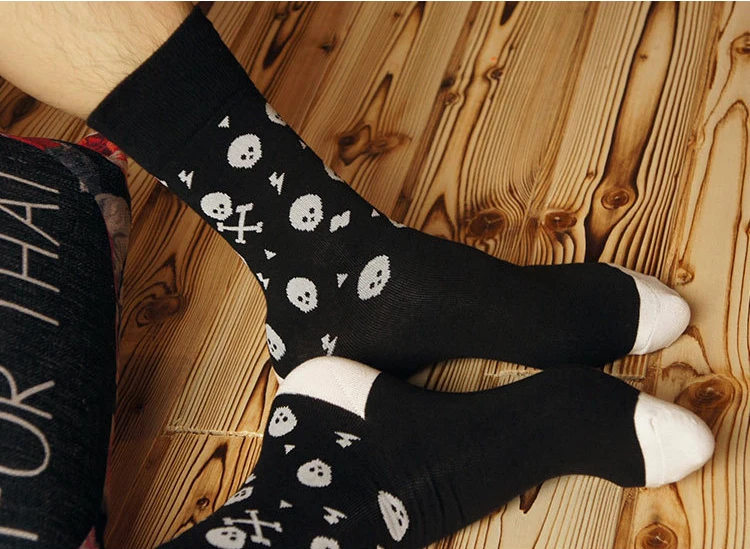 2015 недавно перечисленных Для мужчин и женщин бренд смешно Носки Красочные Хлопок