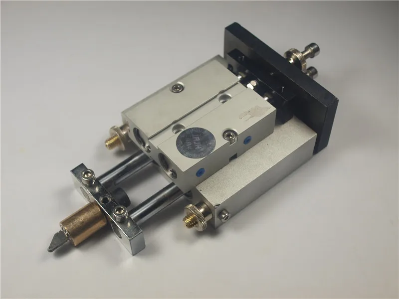 Режущий станок с ЧПУ автоматическое стекло Z ось воздушный цилиндр маршрутизатор