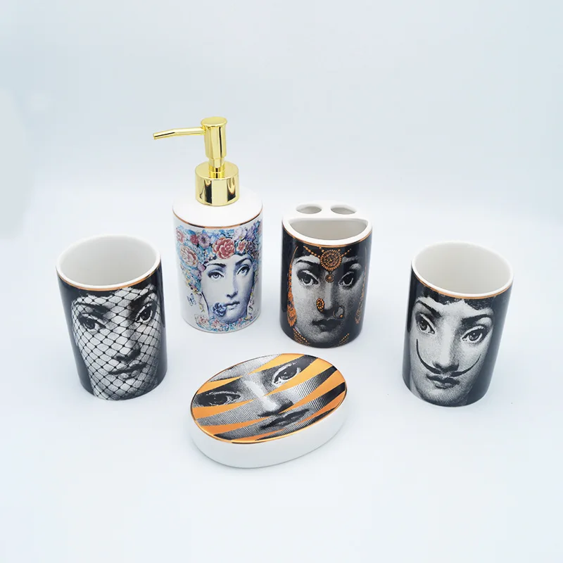 Винтаж Fornasetti аксессуары для ванной комнаты Набор керамическая чашка держатель для зубной щетки мыло диспенсер путешествия мыло держатель шампунь бутылка для ванны