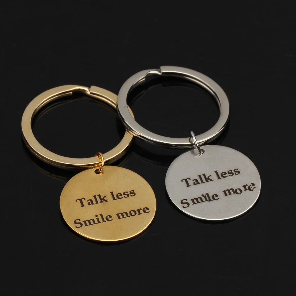 Модный ручной штампованный брелок с надписью Talk Less Smile More металлические