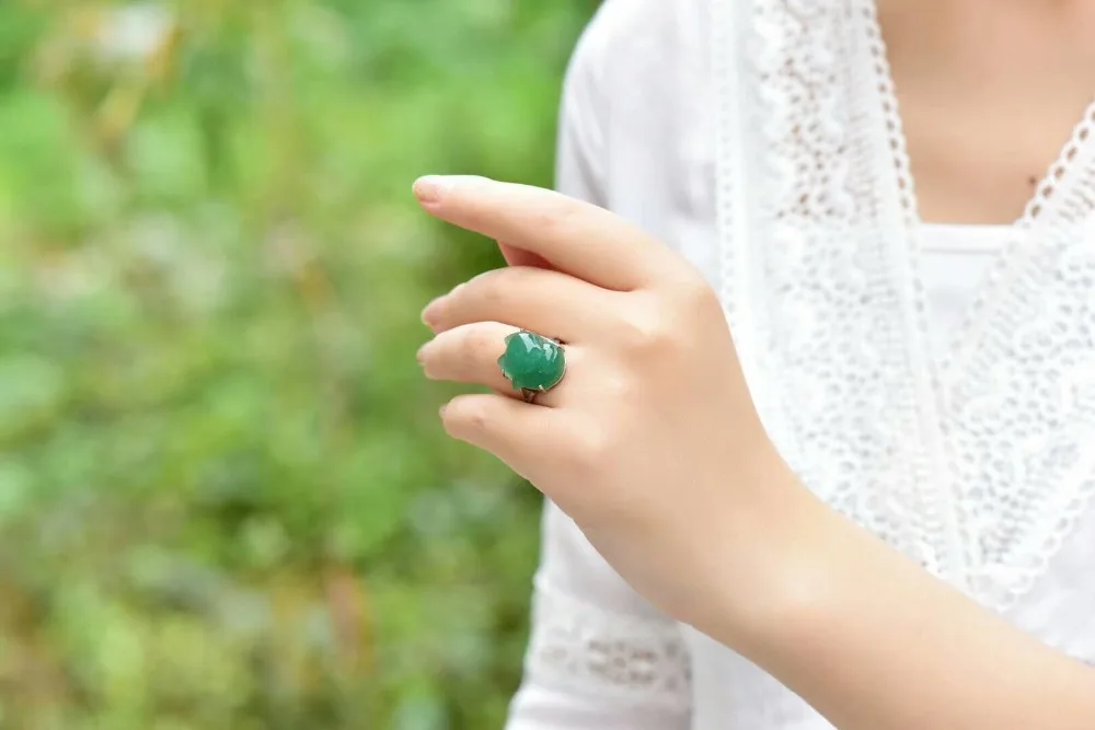 

Natural Aventurine quartz crystal engrave fox ring