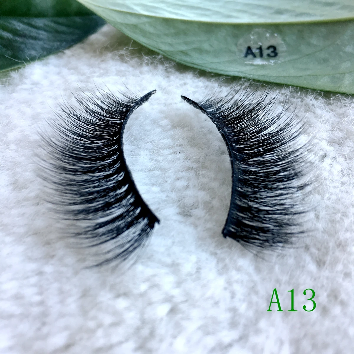 

3D lashes 3D new lashes long makeup fake lashes Multi-layered Multi-layered Faux Eyelashes Fluffy Volume Lashes Natural