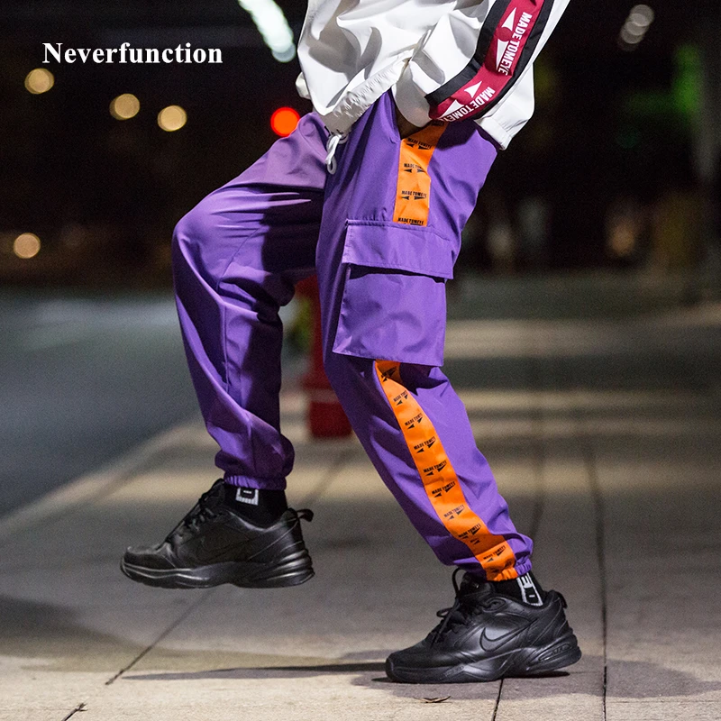 Men Letter printed Multi-pocket Casual Cargo Pants Windbreaker fabric Elastic Waist Streetwear Ankle-length Joggers Sweatpants |