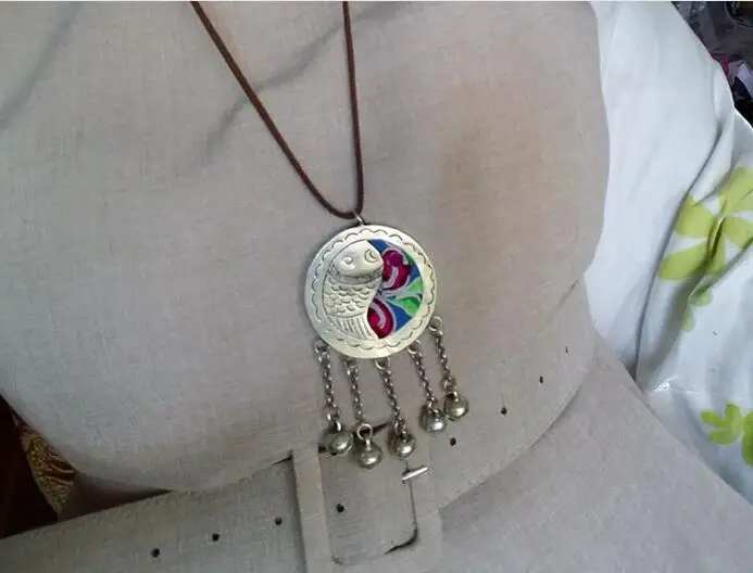 

Gossip round long pendant jewelry handmade carp Miao silver embroidery Miaoxiu old Necklace