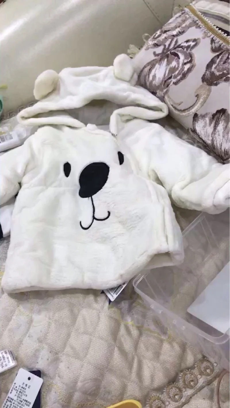 Милая и утепленная велюровая куртка с подкладкой для маленьких девочек 1|Зимняя