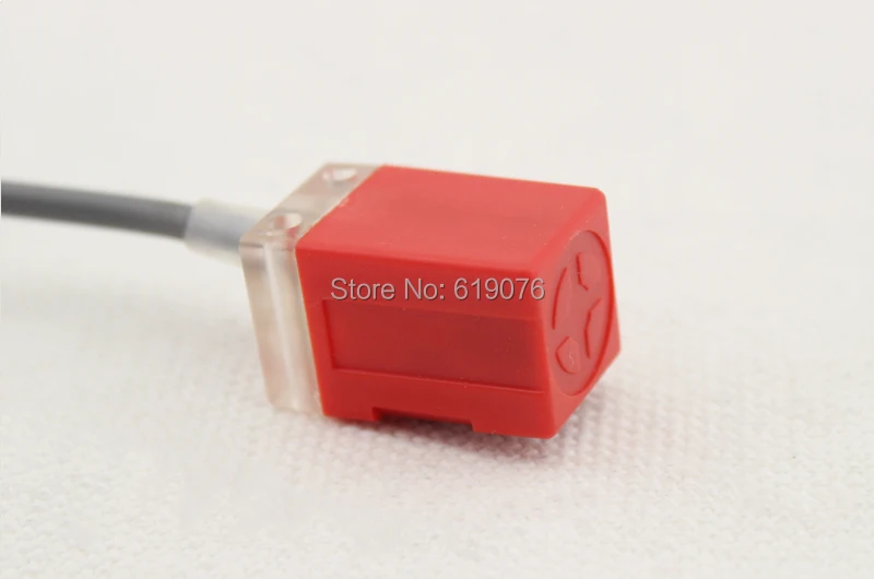 

5pcs PS-05N2 square close switch NPN DC three wire normally closed