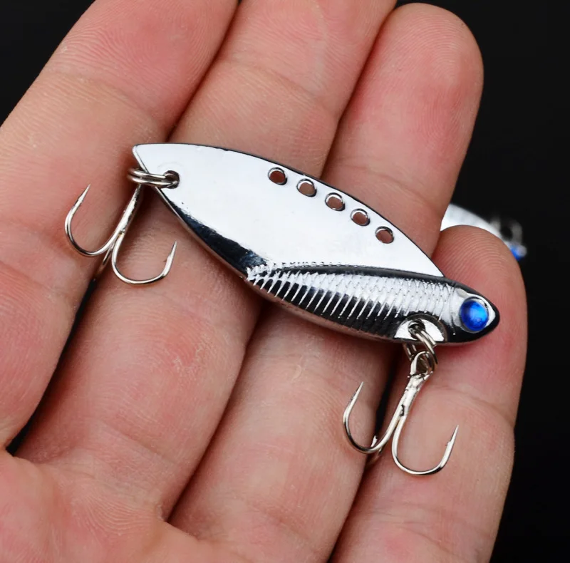 1 шт. 5 см/11 г Бас Металл Spinner Ложка приманки кренкбейт с тройными крючками морской рыбалки Isca искусственная приманка в виде цикады Pesca