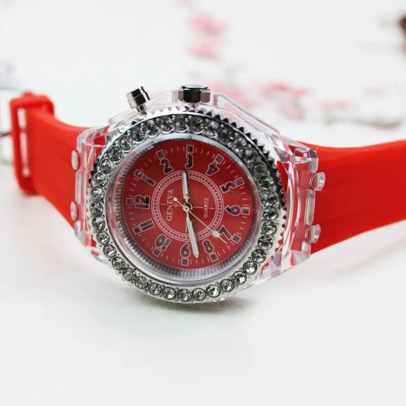 Fashion LED Luminous Lights Electronic Watch Hot Women Men Quartz Wirst Casual Student Clock for Kids Students Gift | Наручные часы