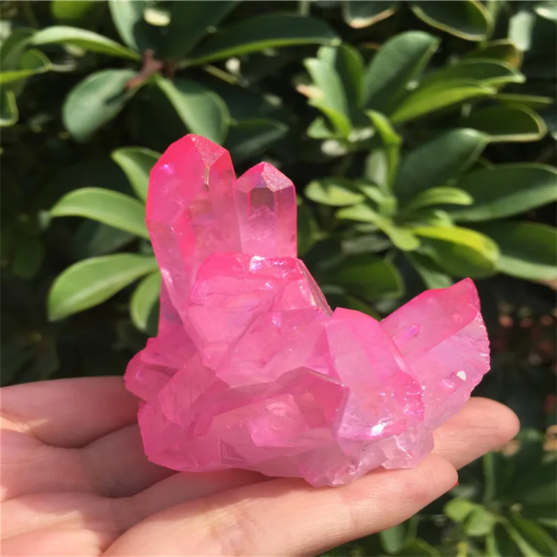 

Natural pink quartz crystal aggregation for the treatment of rare minerals