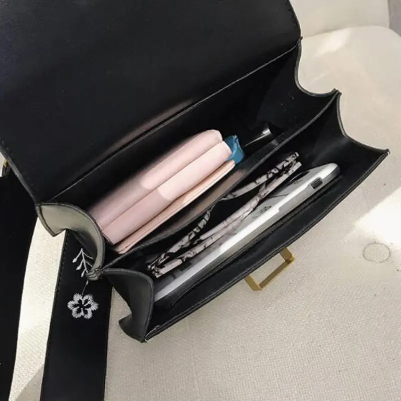 

Women Bag Female Shoulder Messenger Bag MIWIND 2020 New for Fine Embroidery Comfortable Adjustable Widened Strap bolsa feminina