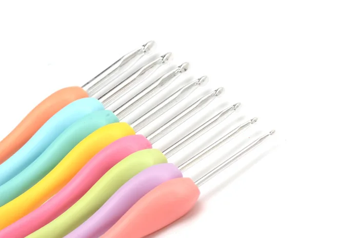 Инструмент для вязания крючком 1 шт. мягкая ручка радужного переплетения