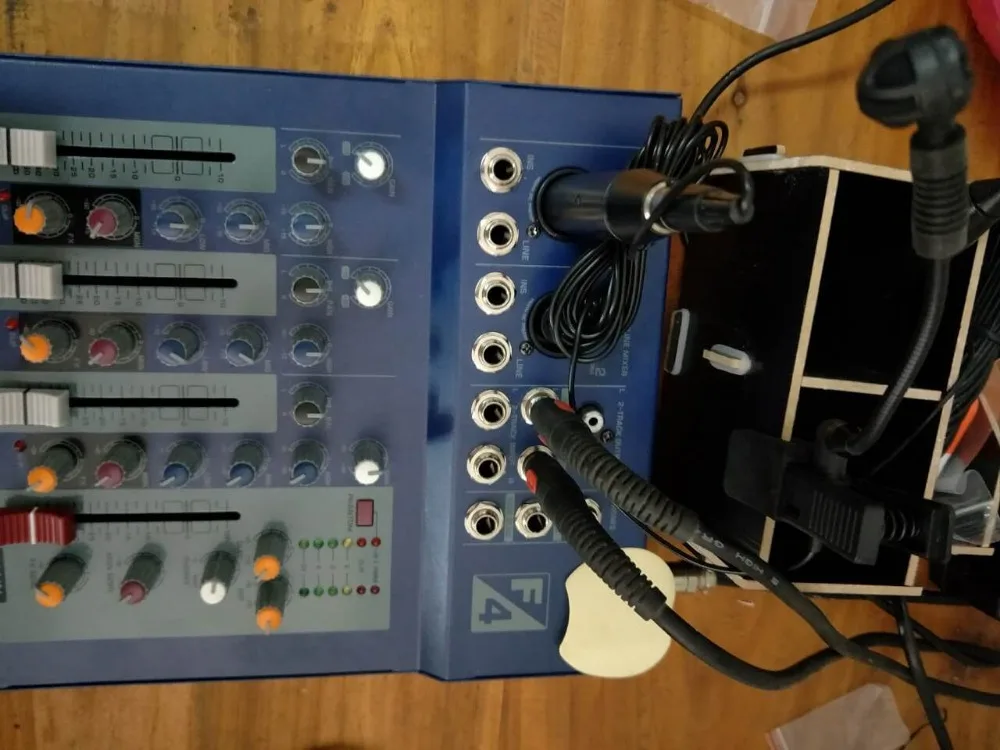 Музыкальный (аккордеон) инструмент микофон M-20 E2 3Pin разъем с фантомным адаптером