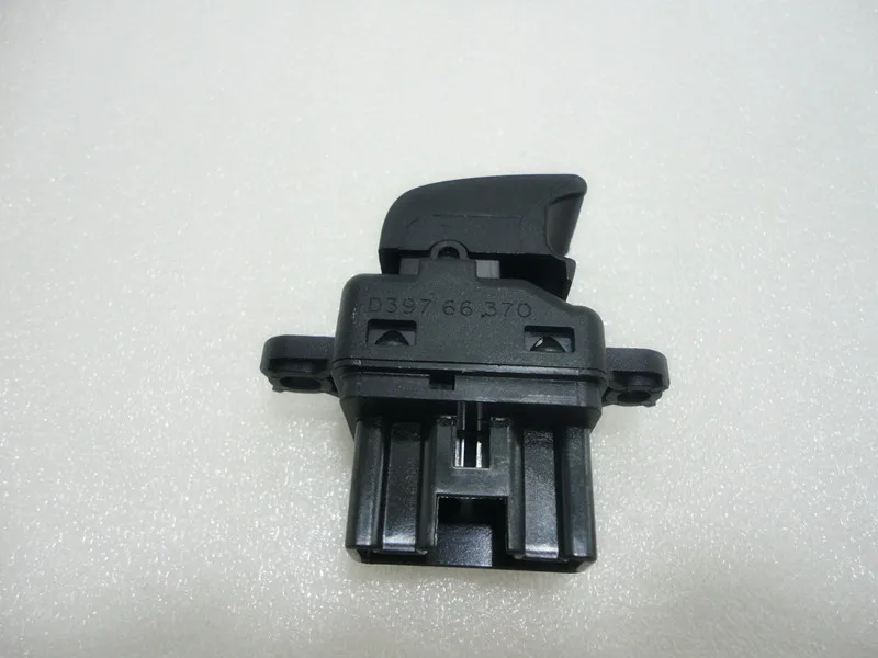 Переключатель Стеклоподъемника SKTOO передний и задний для Mazda 3 2004 2009 B32H 66 370|window
