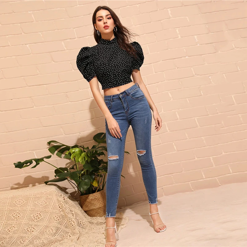 SHEIN, сексуальная черная блузка с воротником-стойкой, пышным рукавом и узлом, открытая спина, Топ в горошек, женская летняя блузка,, облегающие Блузы для улицы