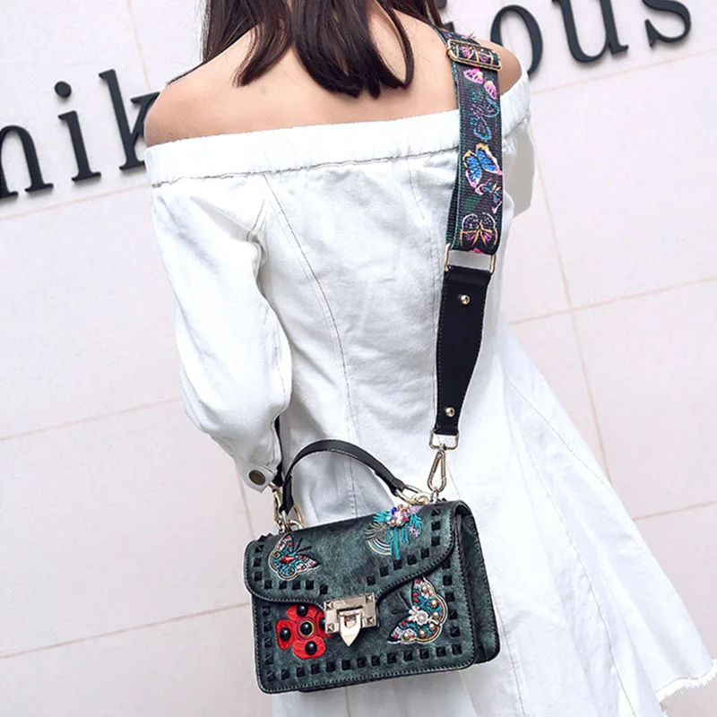 

British fashion simple square bag ladies designer handbag quality PU leather rivet lock shoulder Messenger bag SM1566