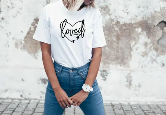 Футболка женская с надписью Love Arrow Heart 1 рубашка коротким рукавом и круглым