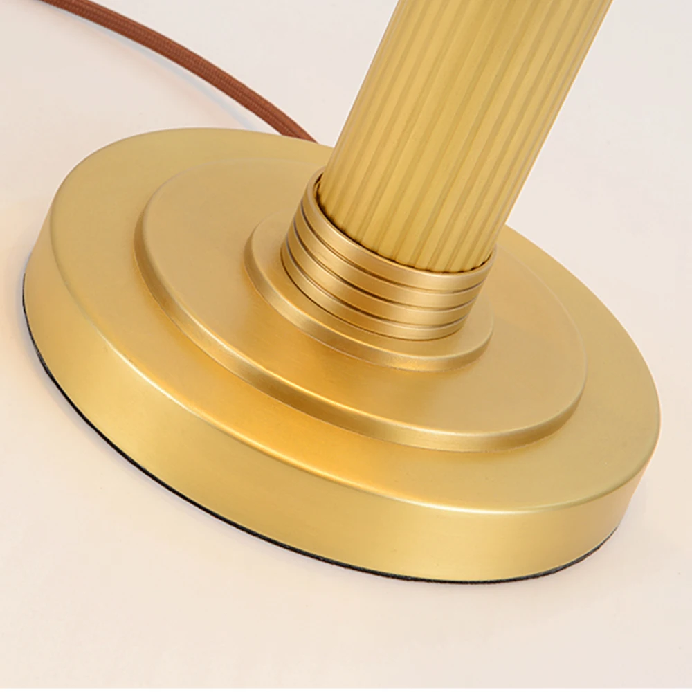 Europe and The United States Led Table Lamp Luminarias Exotic Floor Lamps 220v In Desk Study | Лампы и освещение