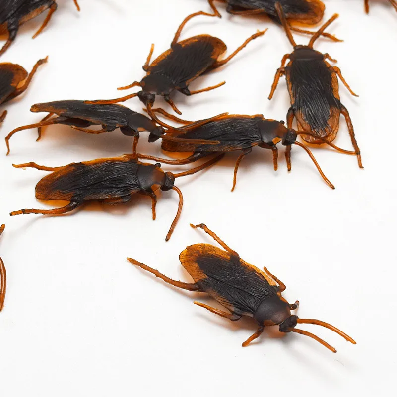 10Pcs Halloween gadget Plastic Cockroaches Joke Decoration Props Rubber Toy Gags Practical Jokes Toys Insects Bugs Cockroach | Игрушки и