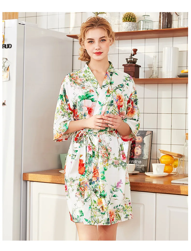 

Sexy Summer Women's Sleep Robe Nightgown Yukata 2019 Lady Rayon Short Kimono Bath Gown Sleepwear Bathrobe Pijama Mujer M-XXL