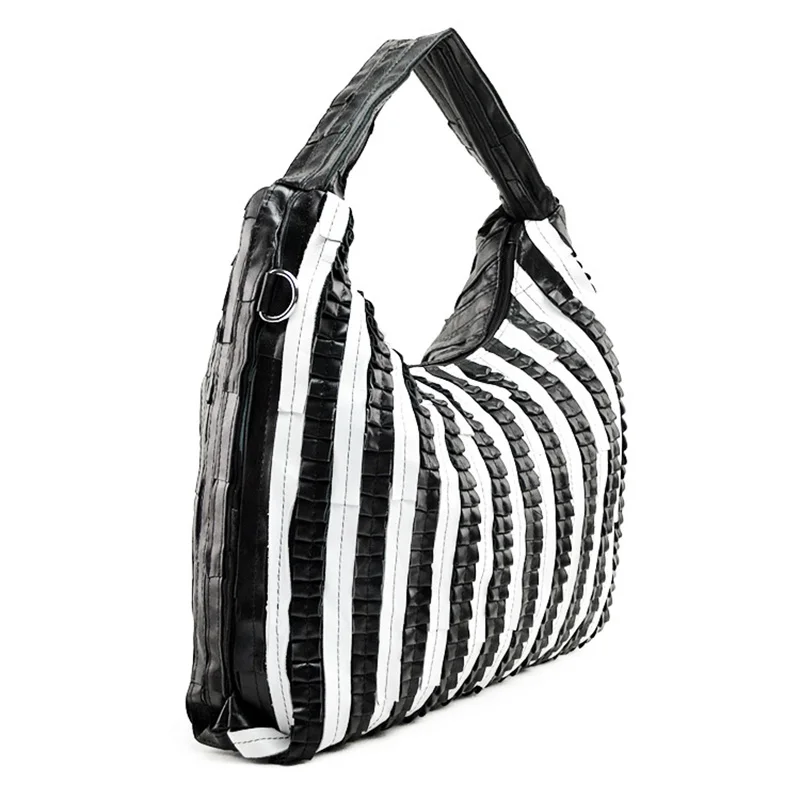 Black White Женские из натуральной овечьей кожи, лоскутные мягкие Наплечные сумки с оборками на половину Луны, Большая вместительная Повседневная сумка через плечо - Цвет: Black White