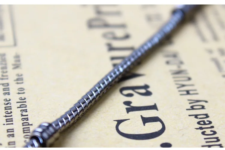 Высокое количество пистолет Черный Змея цепи браслеты подходят Diy бусы и для