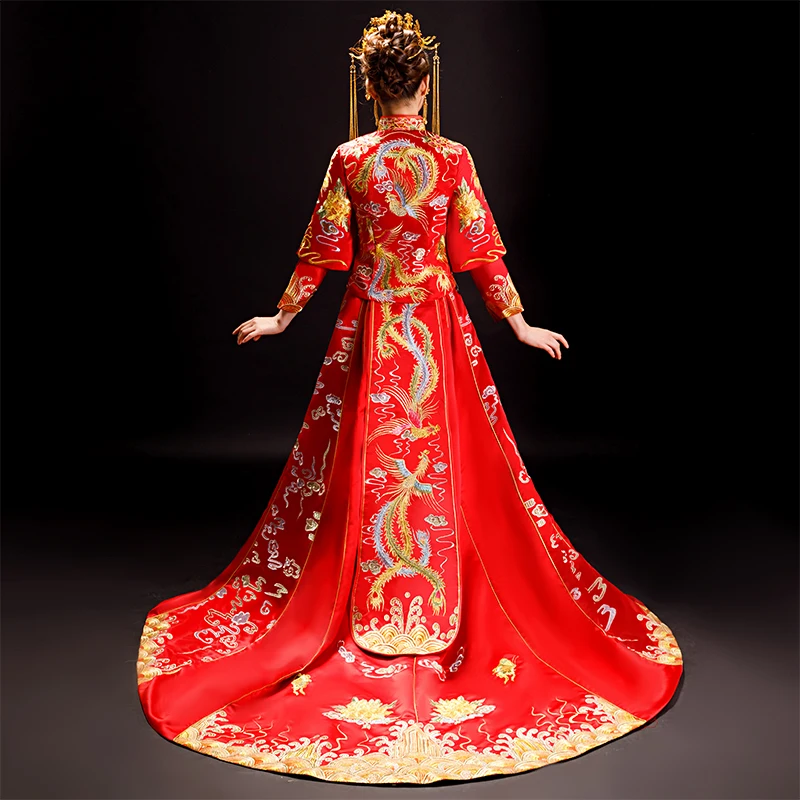 

Bride Groom Cheongsam Traditional Chinese Wedding Dress Clothing Lady Mens Embroidery Phoenix Gown Marriage Qipao red Clothes