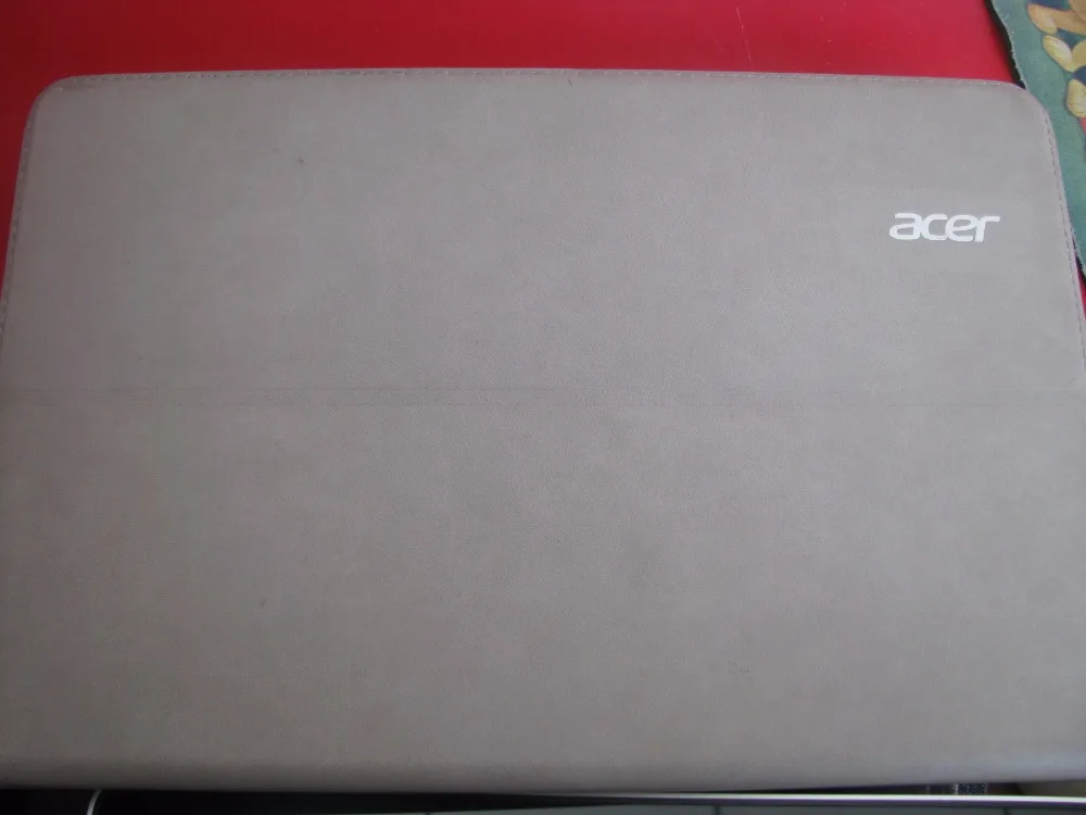 Оригинальный чехол с беспроводной Bluetooth клавиатурой для Acer Iconia W700 европейской