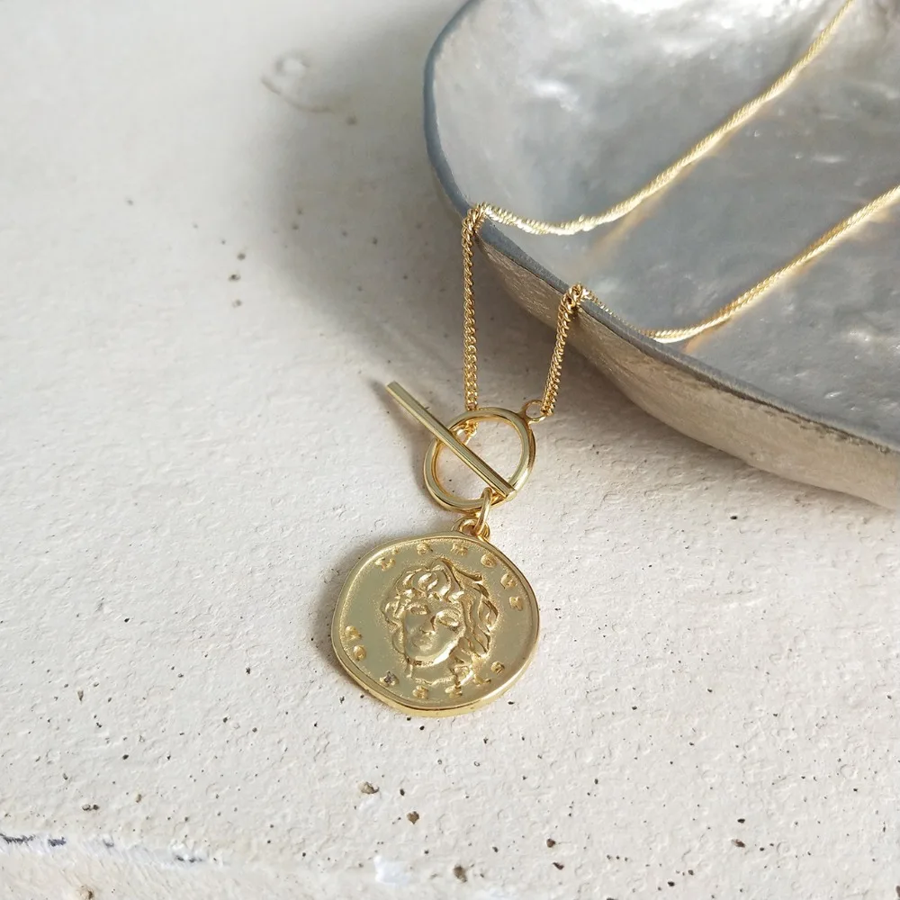 

Authentic 925 Sterling silver Ms portrait necklace gold round coin &Toggle circle Figure pendant long necklace FINE jewelry X172