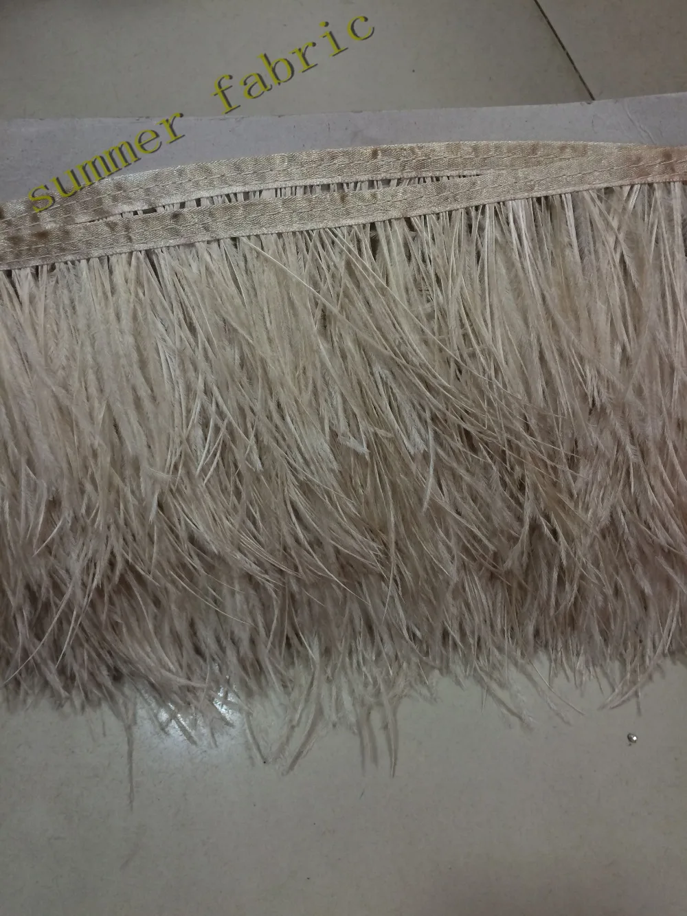 Бесплатная доставка 10 ярдов Настоящее пушистое страусиное перо отделка бахромой