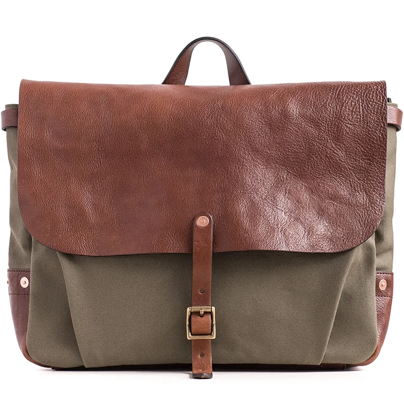AETOO vintage canvas handbag American castrated cowhide with retro postman male crossbody Bag |