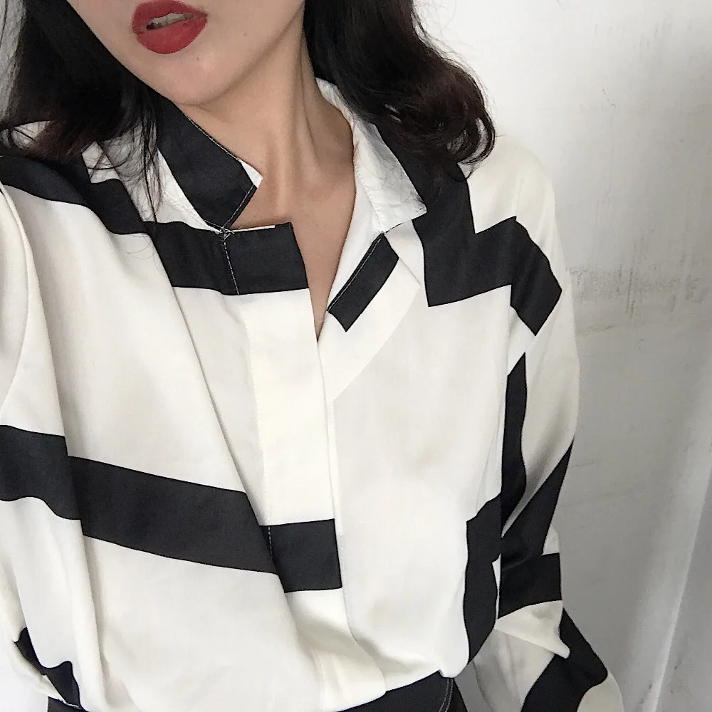 Colorfaith New Women Blouses Shirts 2020 Spring Summer Vintage Lady Fashion Striped Printed Buttons Checkered Tops shirt BL3525 | Женская