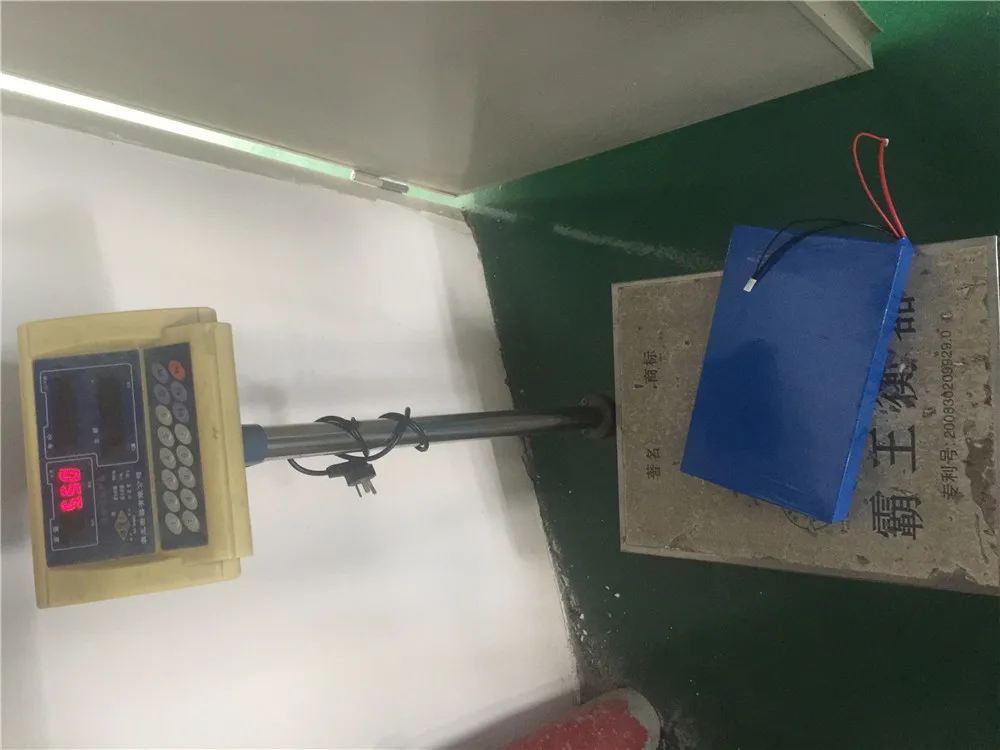 OEM голая ПВХ пакет литий-фосфатные 12,8 V Батарея строить-в BMS Оптовые Поддержка 24 V/36 v/48 V серии солнечный