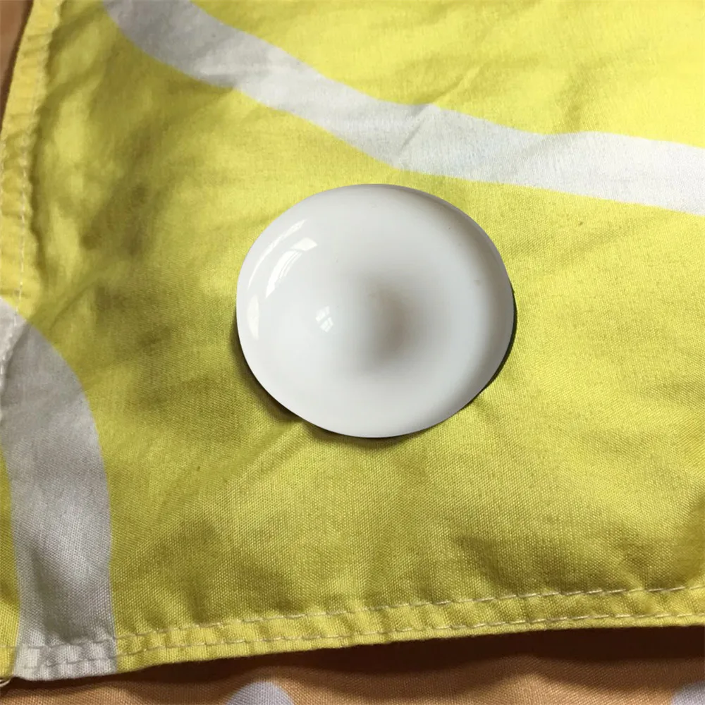 

Blanket Comforter Quit Antiskid Slip Resistance Fixator Holder Pins Magnetic Duvet Clips Unfastener Magnetic Duvet Clips