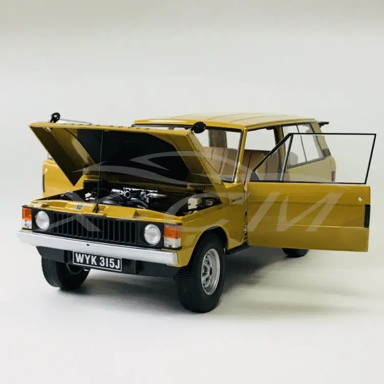 Литая модель автомобиля почти настоящая 1970 1:18(желтый)+ маленький подарок