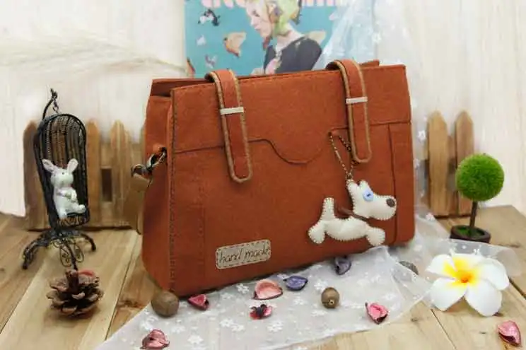 Сумка женская из фетра ручная работа коричневый цвет работа|package|package bag |