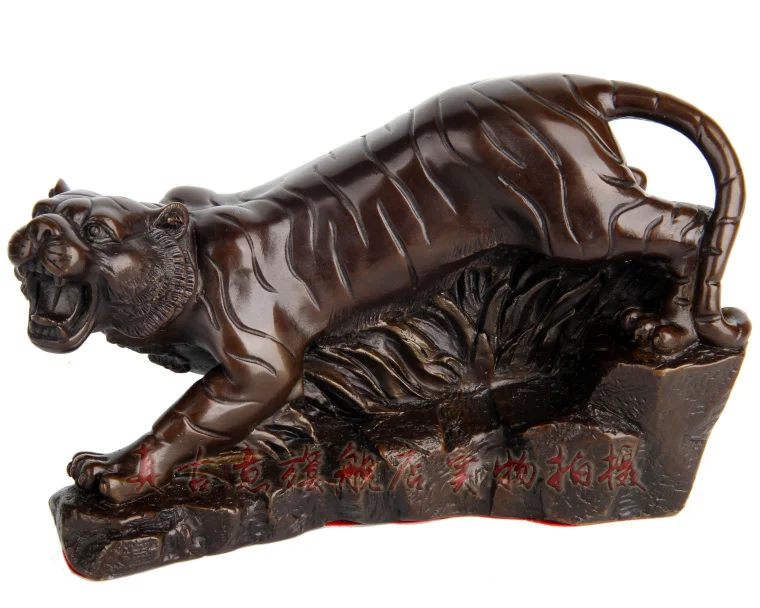 Действительно древний бронзовый тигр горы с ростом Риммон Ван прав компании