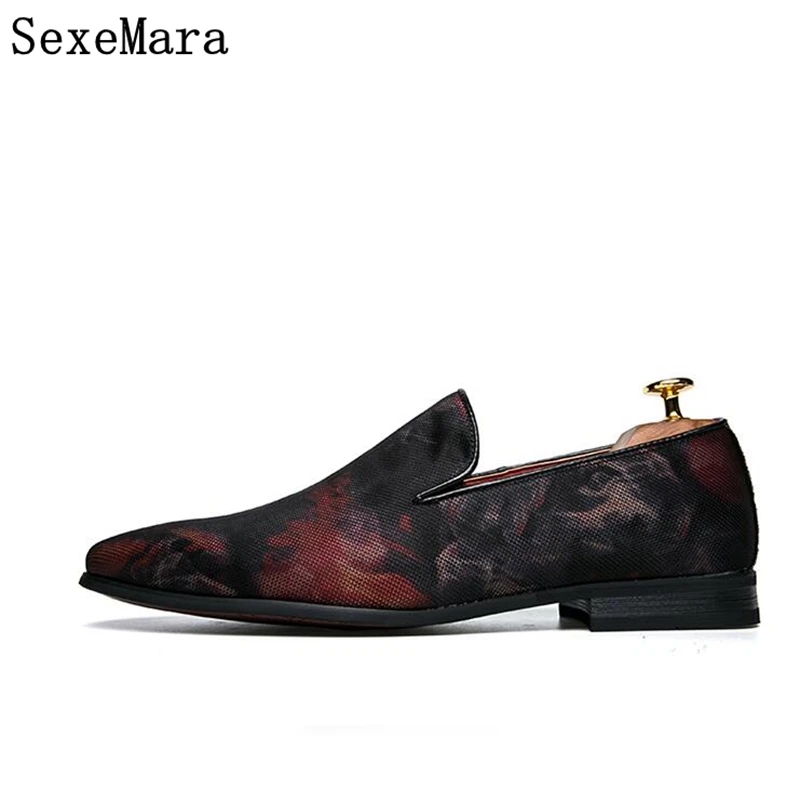 SexeMara Обувь мужские туфли Мода шелковый печати кожаную обувь мужская свадебные