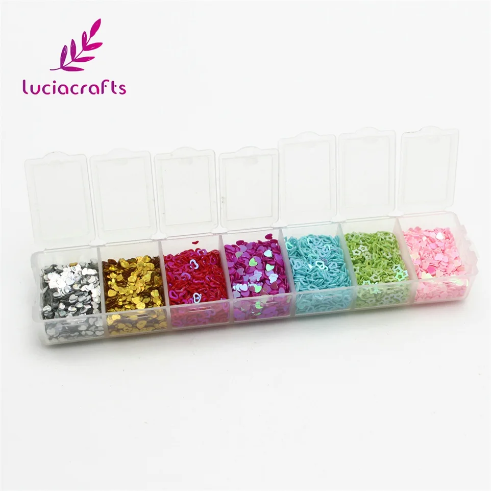 Lucia crafts 1 кор./лот 3-5 мм в диаметре, различные Цвет Стиль ПВХ хлопья блестки для нейл-арта, DIY аксессуары для одежды D0908