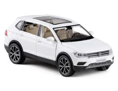 White Высокая симуляция 1/32 масштаб Tiguan L легированная модель автомобиля Muaical мигающая литая под давлением металлическая модель детские игрушки - Цвет: White
