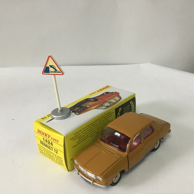 Atlas Dinky Toys 1424 1/43 RENAULT 12 Une Produetion литая модель автомобиля коллектор