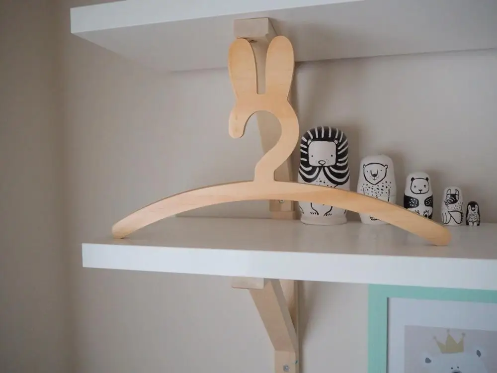 wood color Милая деревянная вешалка для одежды с кроликом, вешалка для одежды для детей, вешалки для детской комнаты, декор для одежды из дерева - Цвет: wood color