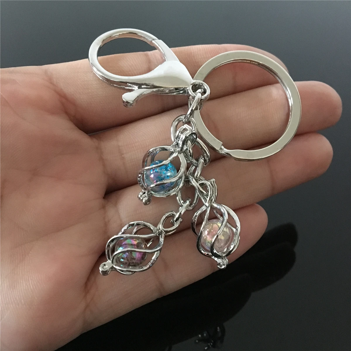 Серебряная твист лента с помпонами жемчужная клетка Брелок диффузор медальоны бусина-подвеска брелок эфирное масло диффузор llavero ювелирные изделия