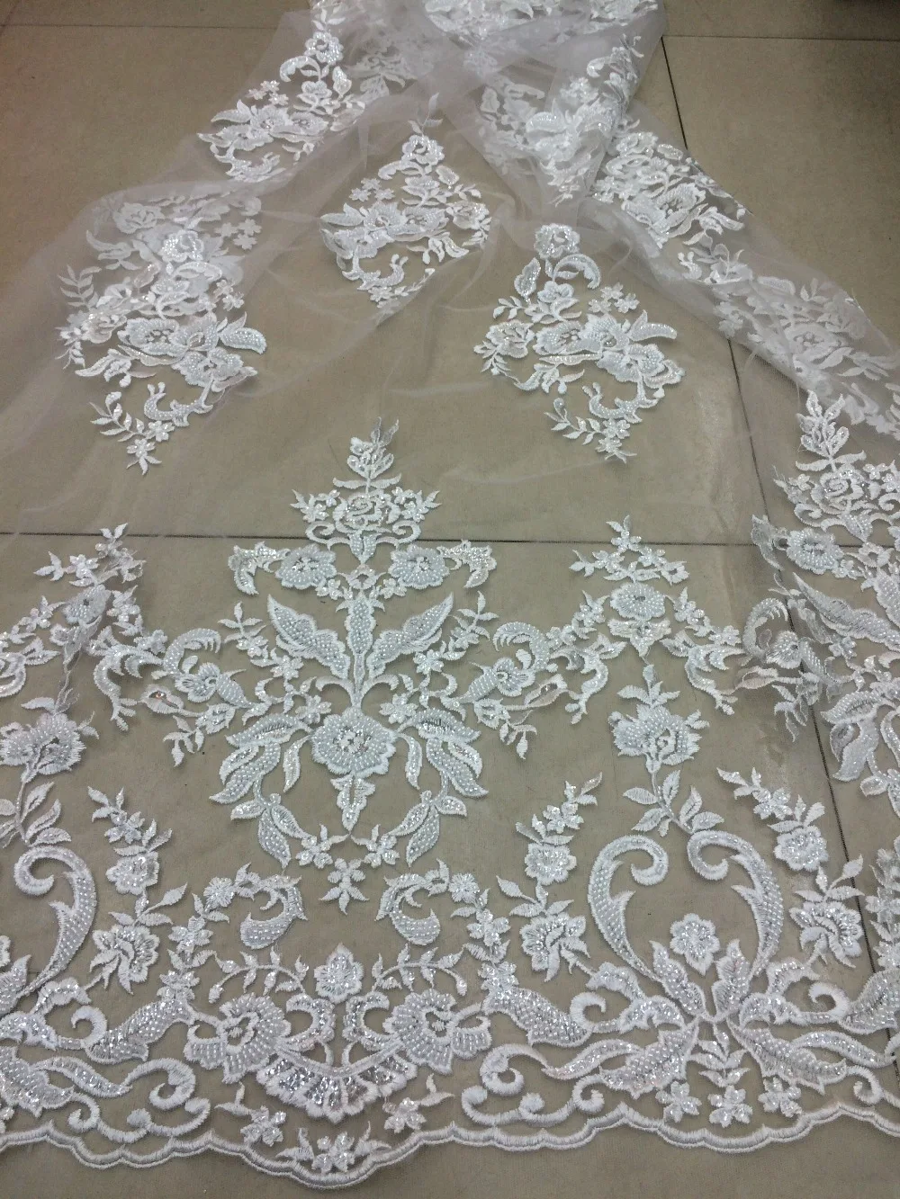 Кружевная ткань тюль с бусинами для вечерние высококачественное гипюровое