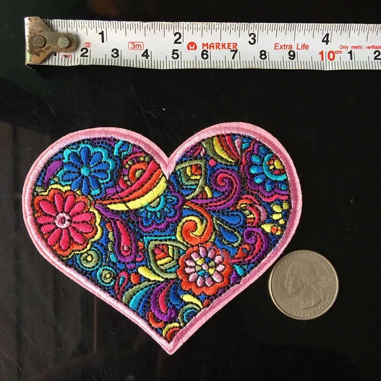 

5 Pieces/lot Rainbow Floral Peace Love Heart Patches Iron on Embroideried Appliques Sewing DIY Garment Accessories